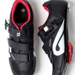 Brand new peloton spin shoes with clip